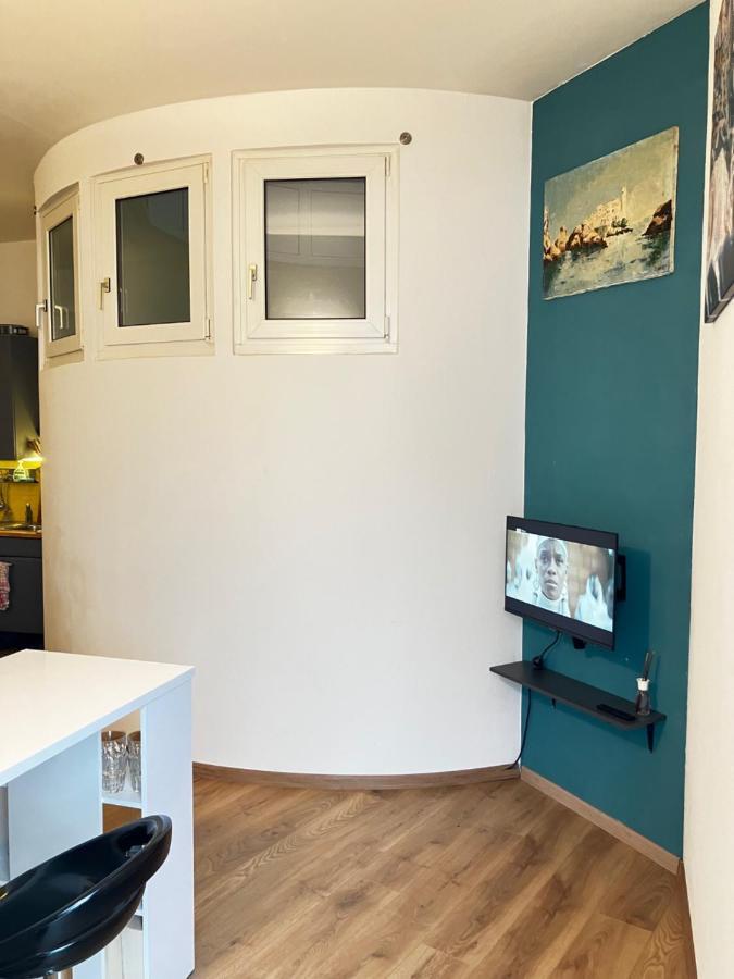 City Center Apartment Villach Bagian luar foto