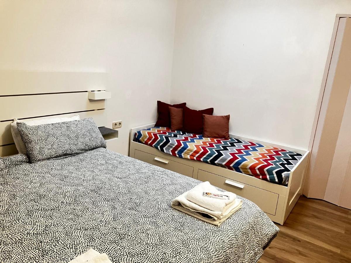 City Center Apartment Villach Bagian luar foto