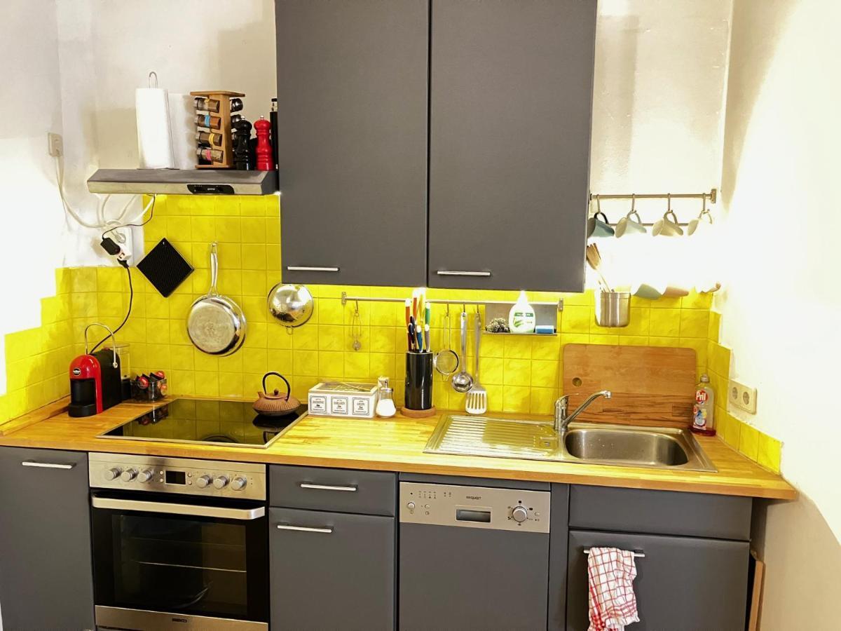 City Center Apartment Villach Bagian luar foto