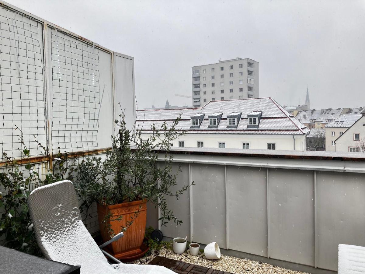 City Center Apartment Villach Bagian luar foto